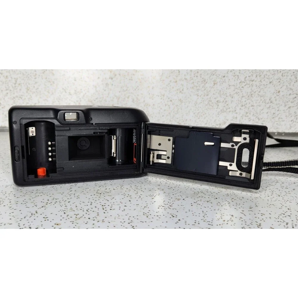 Canon Snappy AF 35mm Point & Shoot Camera Auto Focus Flash w/ Case Tested!